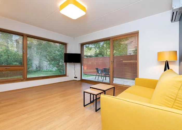 Self-Check-In Spacious 1 Bedroom Apartment With Terrace And Free Parking