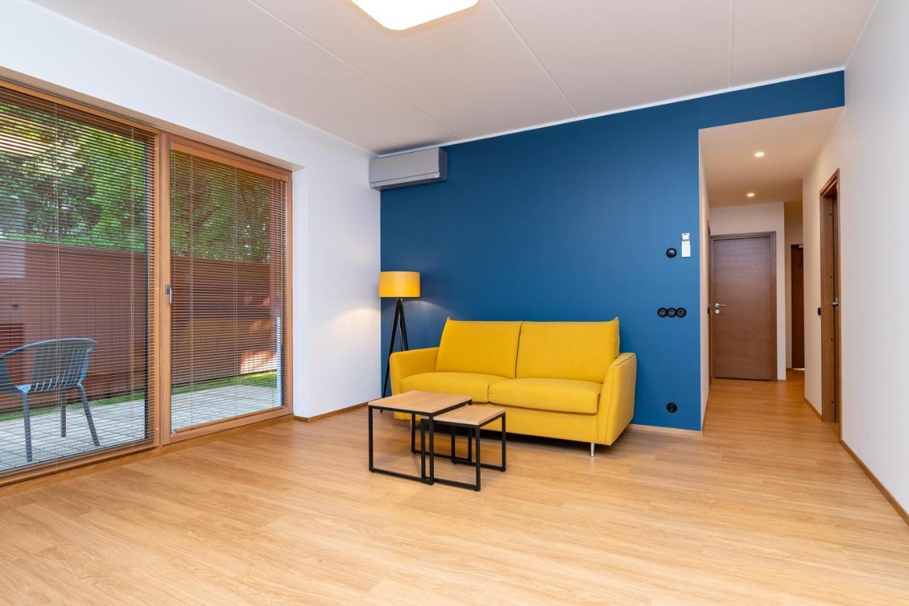 Huoneisto Self-check-in Spacious 1 Bedroom With Terrace And Free Parking