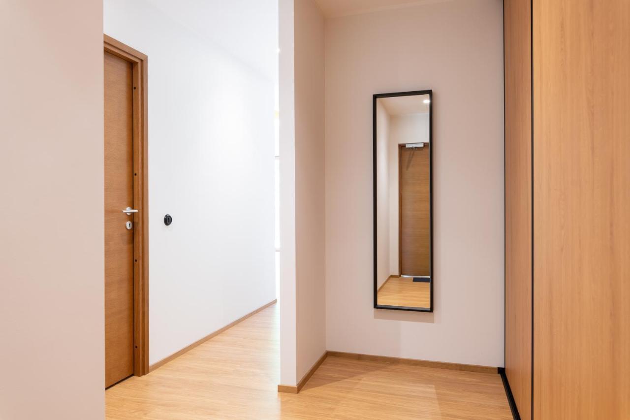 Self-check-in Spacious 1 Bedroom With Terrace And Free Parking Huoneisto Tallinna